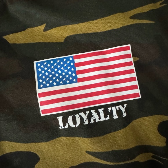 FULL SET (BLACKSTONE LABS) HOODIE WITH SWEAT PANTS. Awesome condition! - Picture 12 of 16